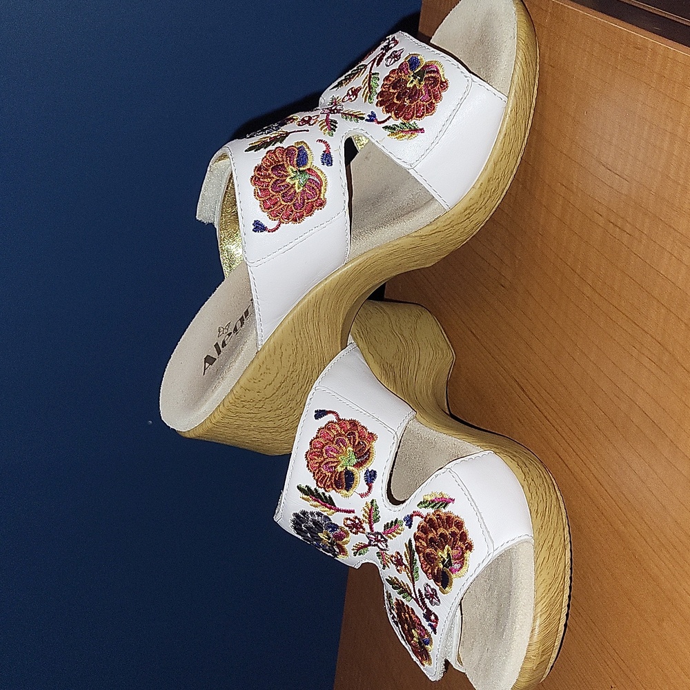 Alegria 8 8.5 Or 38 Embroidered White Sandals With Velcro - Picture 10 of 17